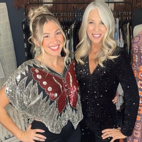 LIVE NOW🦋 - Picture 4 of 15